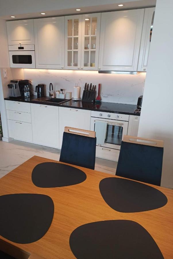 Orlik Apartment กดิเนีย ภายนอก รูปภาพ